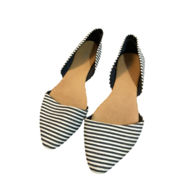 ARDENE navy and white striped d’Orsay flats - Picture 1 of 3